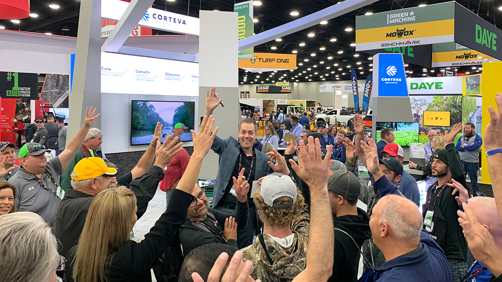 Joe's magic gets big crowds at the Kentucky International Convention Center.