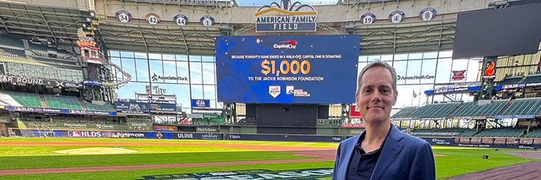 Mentalist Joe Skilton at American Family Field
